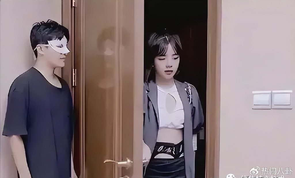 潘甜甜作品手机的秘密与七夕的深度解读