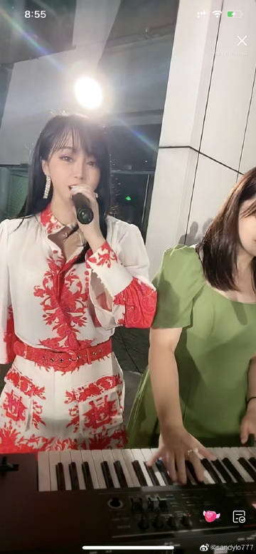 处破小婕子的第一次-第1张图片
