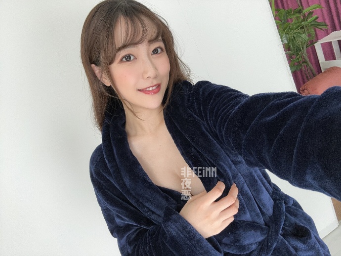 自拍日韩亚洲一区在线自拍文化在日韩亚洲一区的在线流行趋势-第3张图片