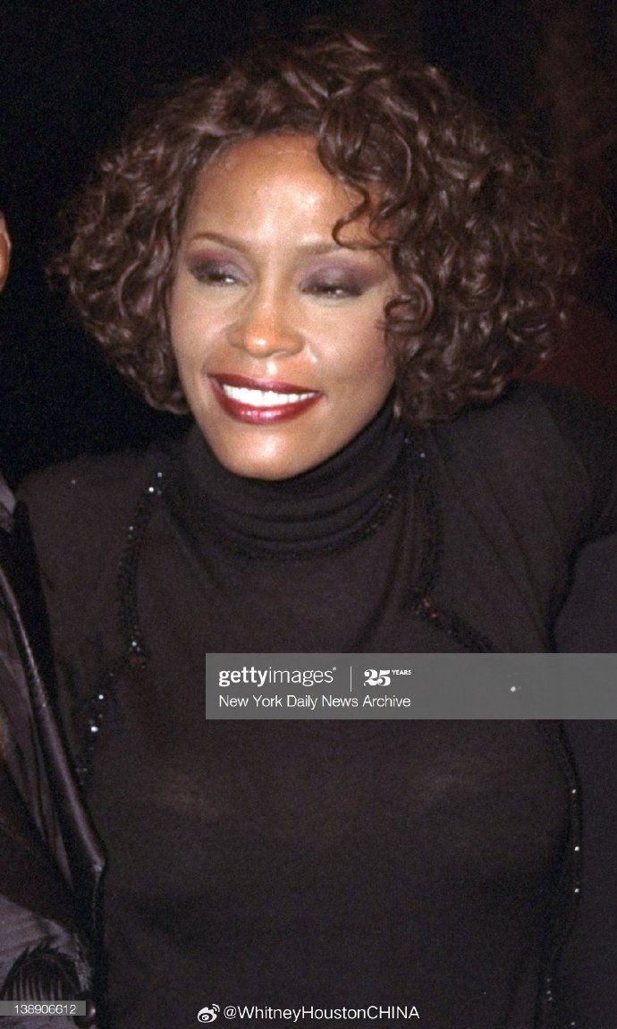 Whitney，一位音乐巨星的传奇人生-第3张图片