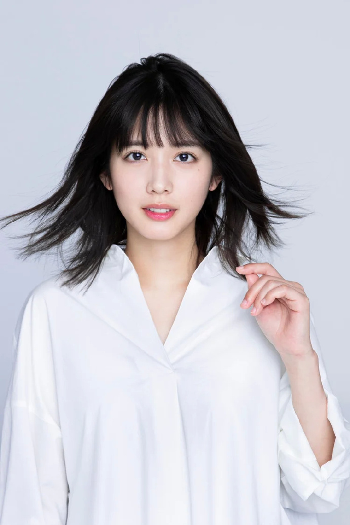 山本美香山本美香，一位独特的艺术之花-第3张图片