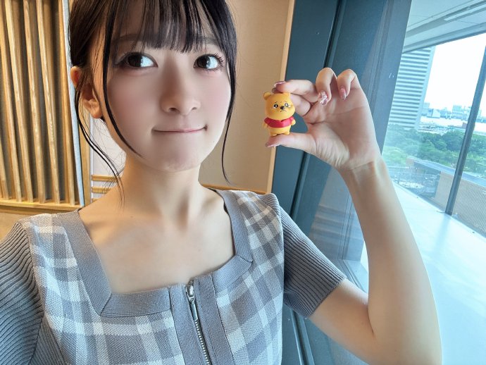 铃原爱蜜莉铃原爱蜜莉，一位独特的艺术魅力之星-第1张图片