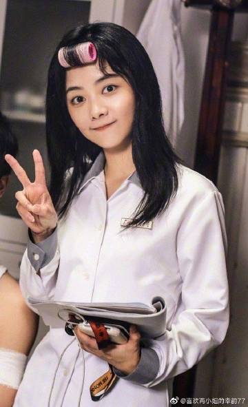 幸儿新g儿——未来科技的新篇章-第1张图片