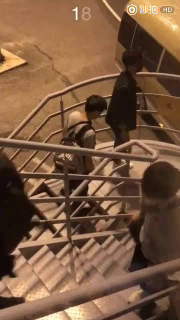 被撑到合不拢H顶满灌满浓稠堵住被撑到合不拢的体验与思考
