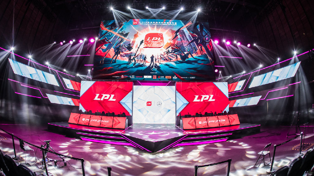 LPL2017夏季赛，热血激战，荣耀之战