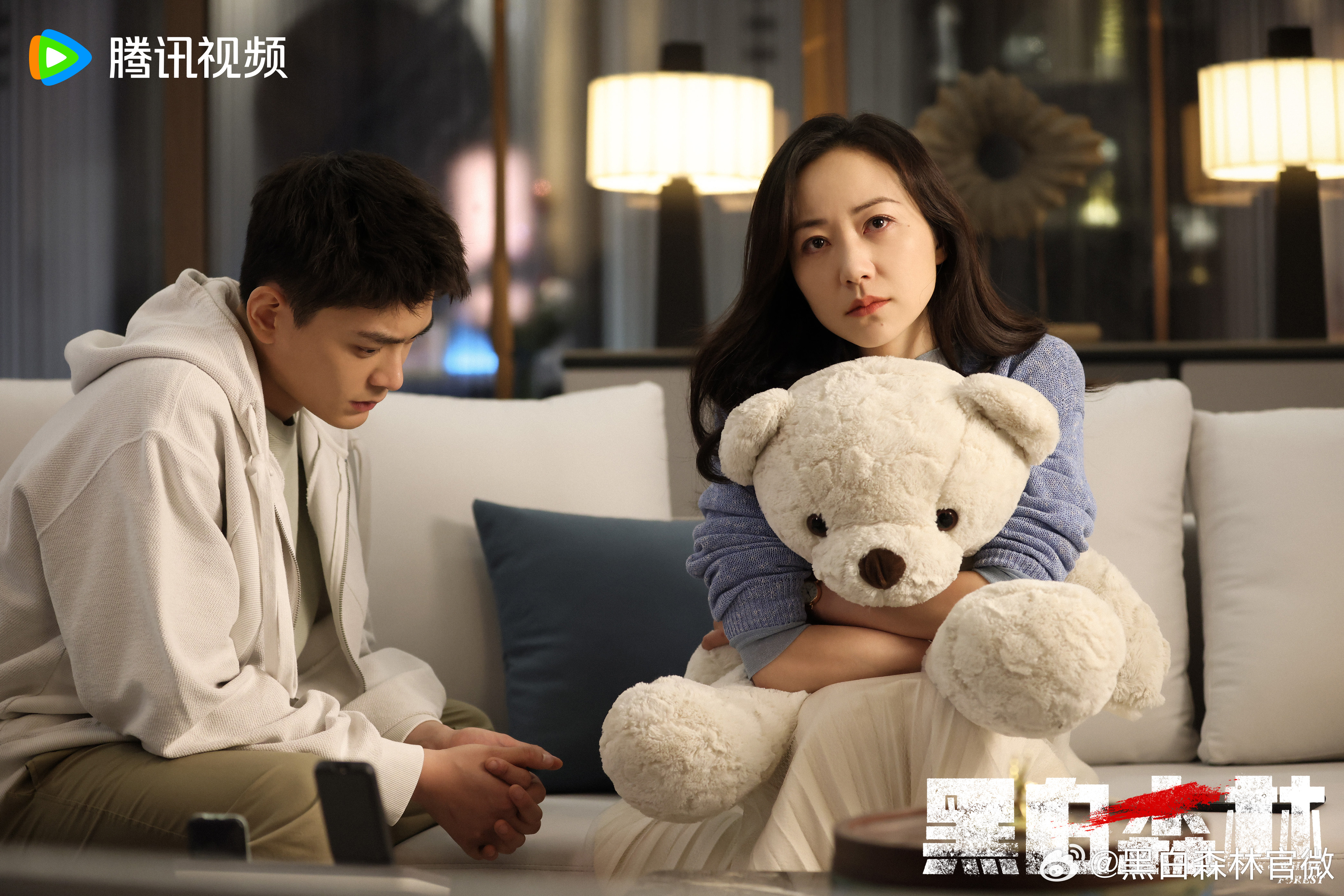 无人在线观看视频高清视频8,黑白配中文在线观看无人在线观看高清视频的魅力与影响-第2张图片