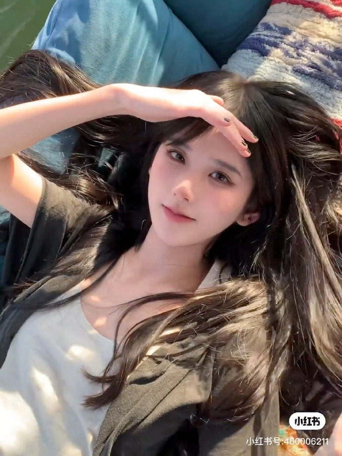 井川里予吃的好认真视频井川里予的吃食风采——从吃得好认真视频看美食的魅力-第3张图片
