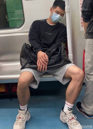 同志聊天软件哪种比较好用探索虚拟世界，Gay聊天室中的交流与体验-第1张图片