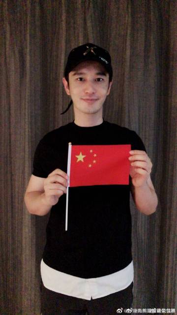 没带罩子被校长摸了一节课文章校园事件，没带罩子，被校长摸了一节课的反思-第1张图片
