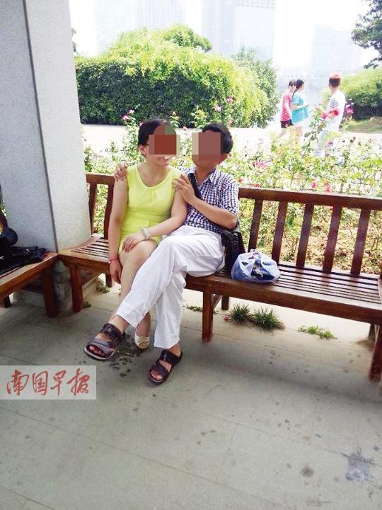 梅开二度公园实战视频探索神秘的不雅图