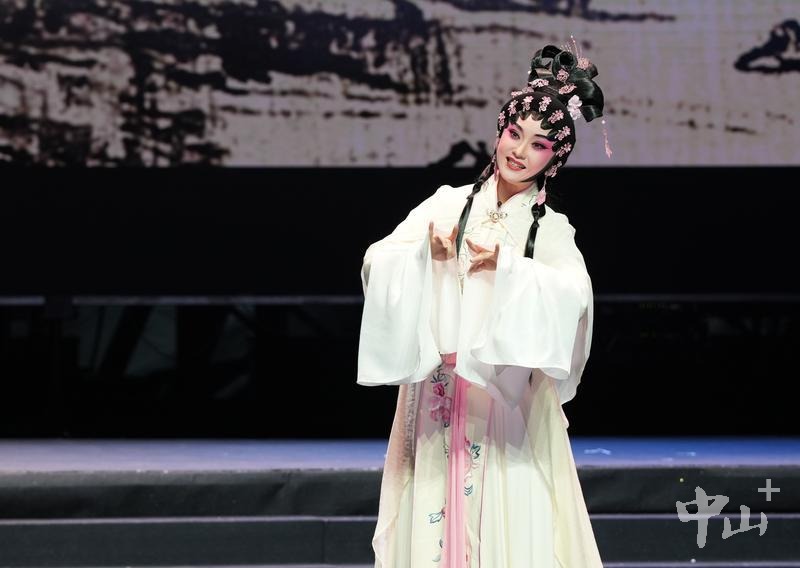 天美传媒董小宛作品在线观看天美传媒2021董小宛在线观看，一场视觉与情感的盛宴-第2张图片
