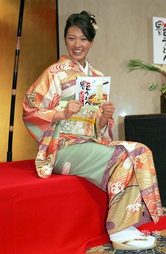 日本无码不沾日本无码免费A片视频，美人J的魅力展现-第3张图片